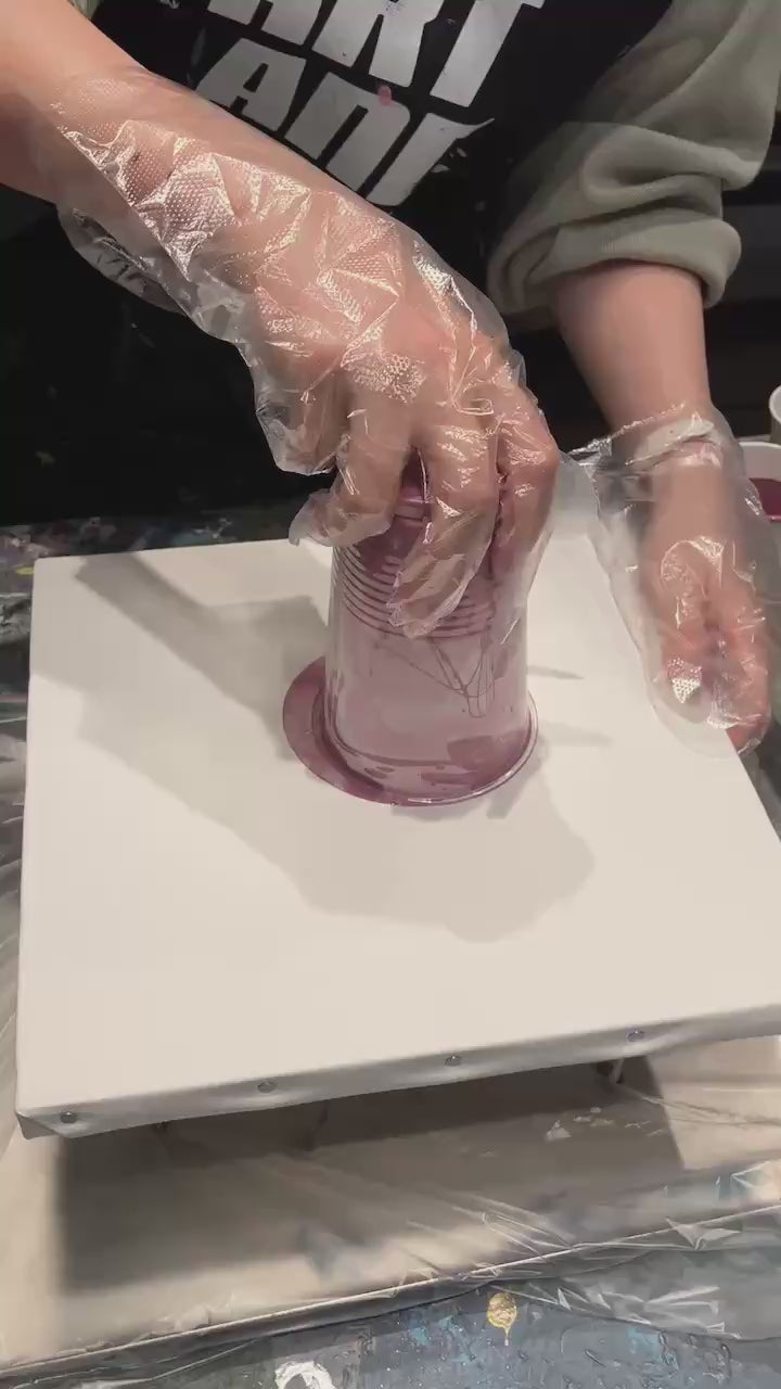 【下北泽,周末和节假日,在电视、YouTube、TikTok上很受欢迎】滴水、流体艺术和投票艺术