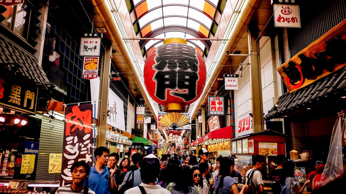 🌍 Art &amp; Cafe × Why It’s So Popular Among Foreign Tourists