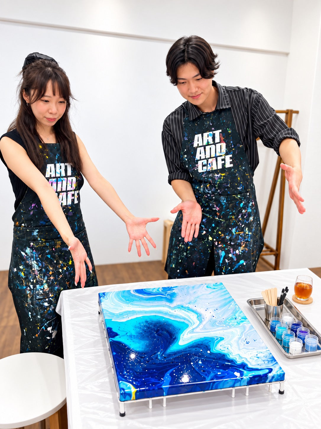東京・渋谷のART AND CAFEで、世界にひとつだけのアート体験を。