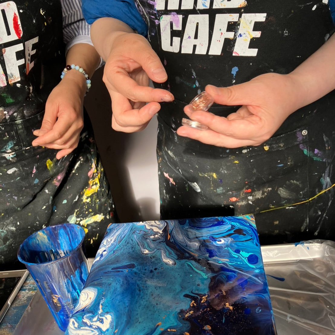 渋谷 土日祝】たらし込み・フルイドアート・ポーリングアート – アート