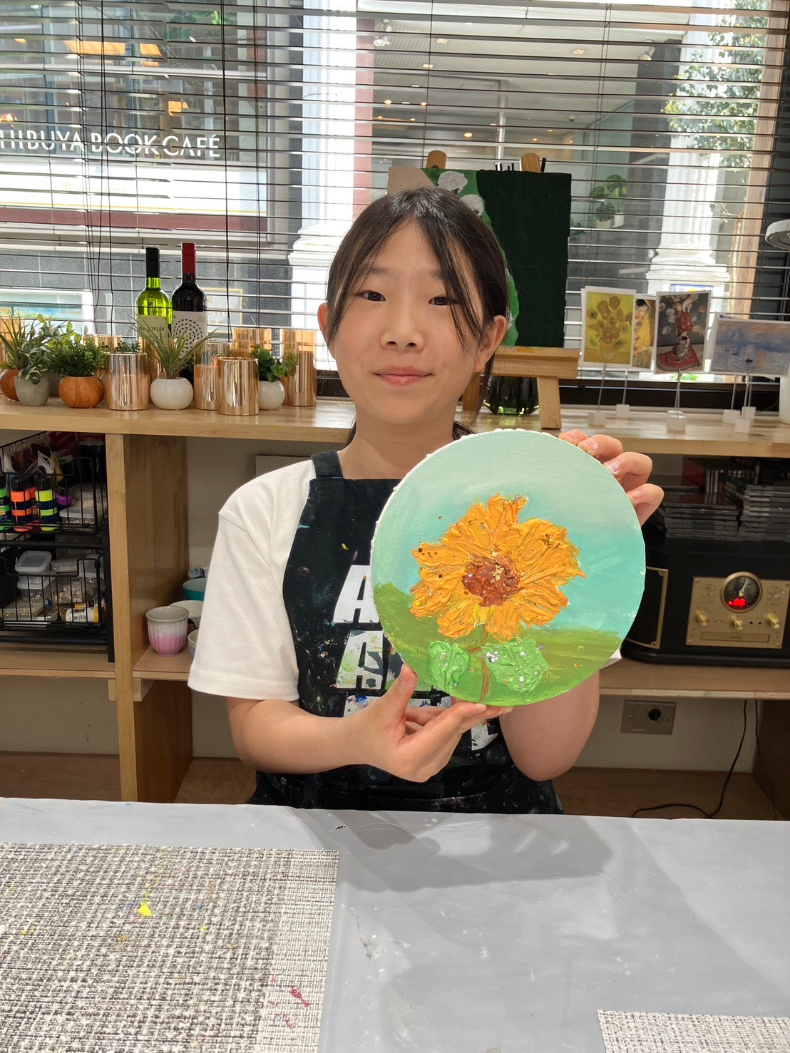 [Aoyama Saturdays, Sundays, and Holidays - Very popular on TV, YouTube, and TikTok] A new experience of painting with a painting knife! Texture art